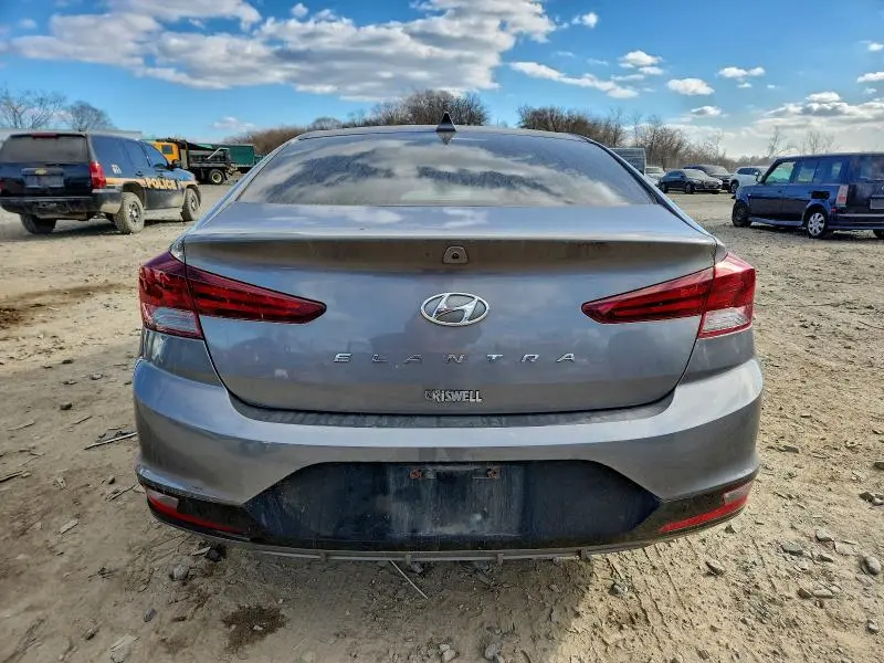 2019 HYUNDAI ELANTRA SEL  