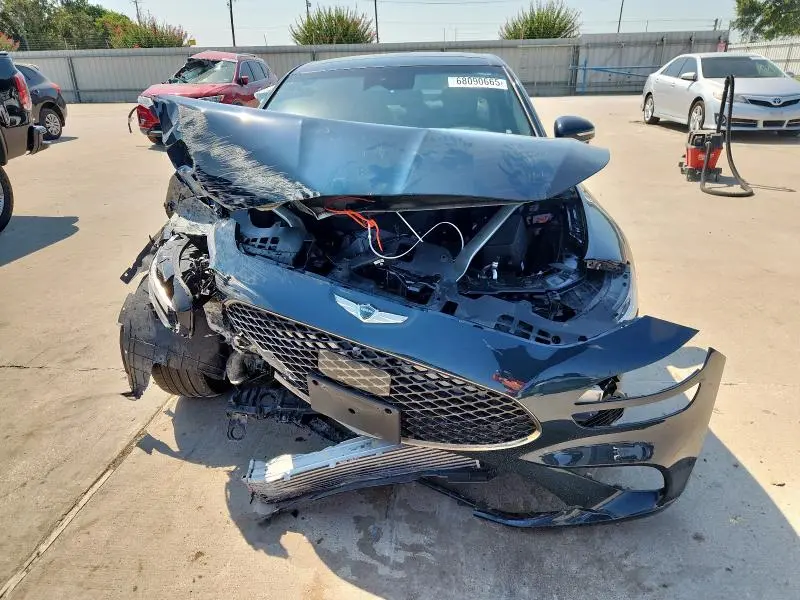 2023 GENESIS G70 BASE  