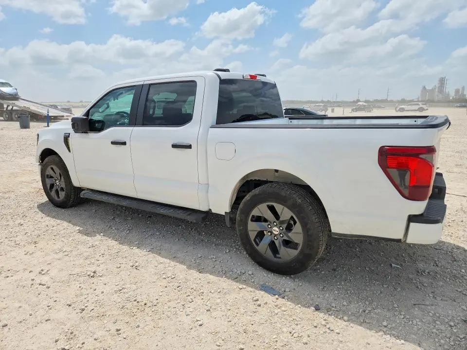 2025 FORD F150 STX  