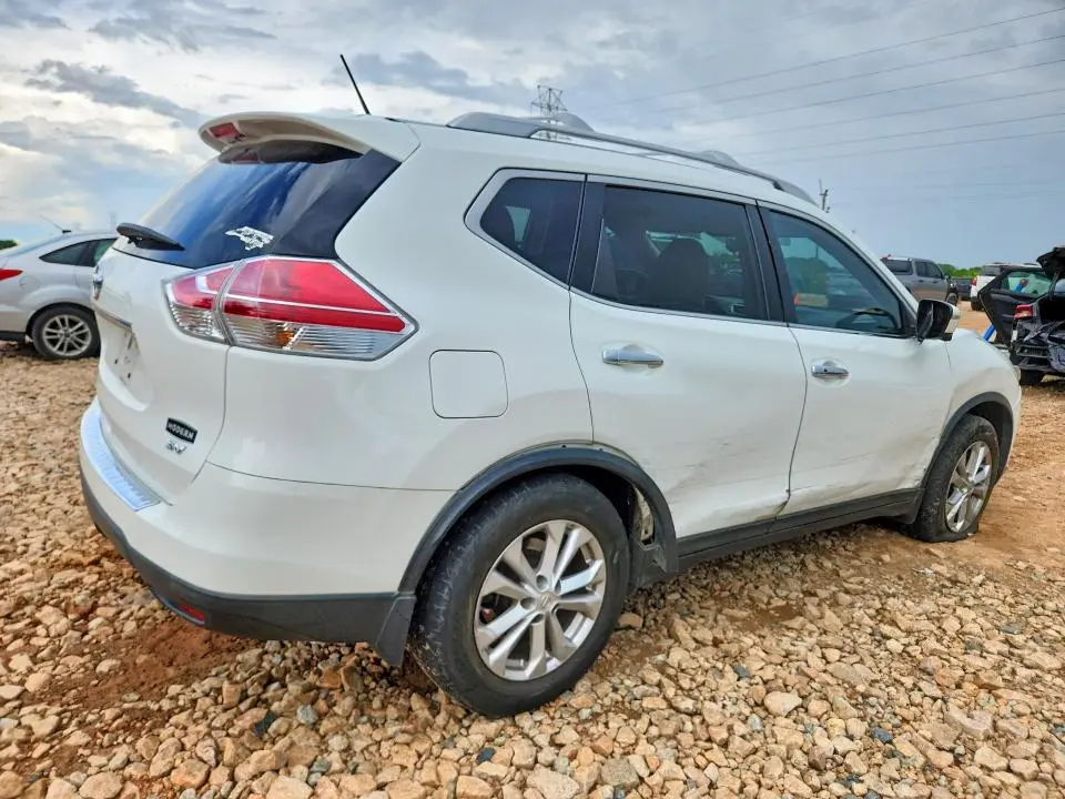 2016 NISSAN ROGUE SV  