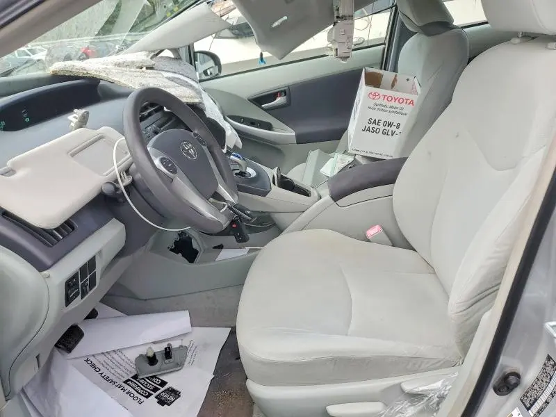 2011 TOYOTA PRIUS TWO  