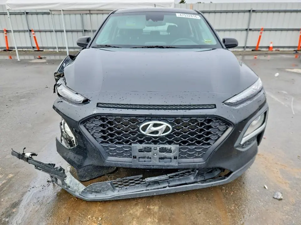 2020 HYUNDAI KONA SE  