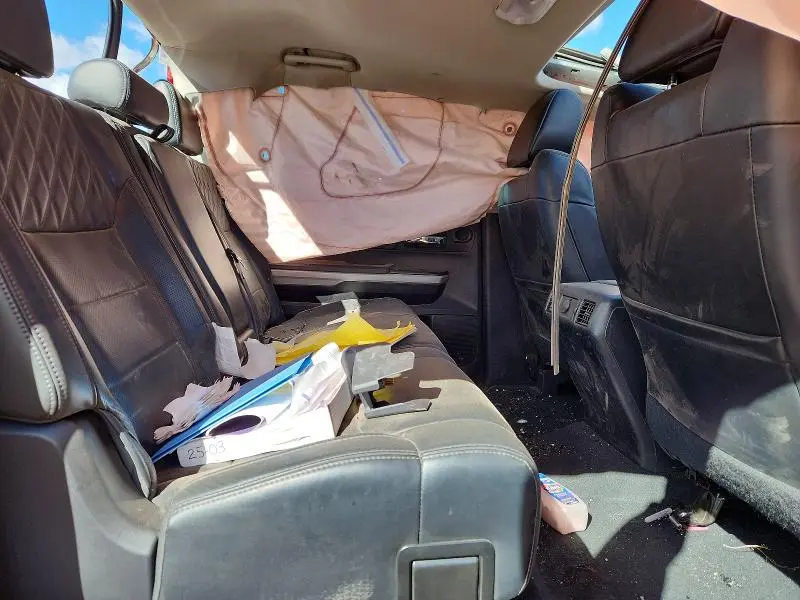 2019 TOYOTA TUNDRA PLATINUM  