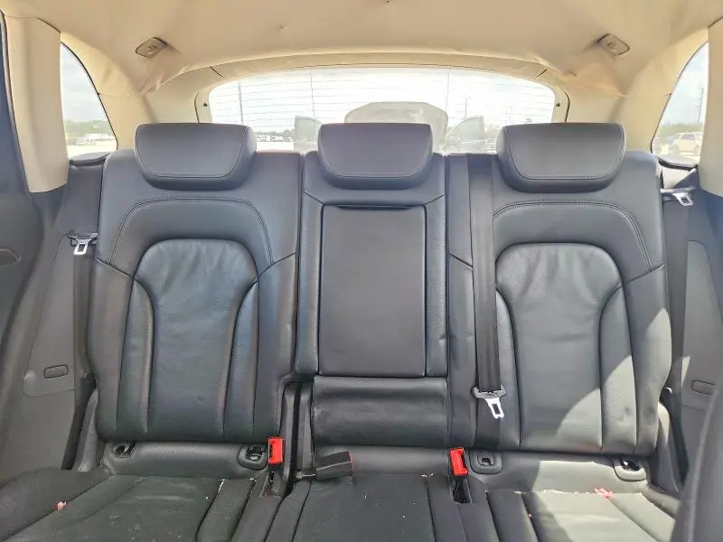 2010 AUDI Q5 PREMIUM  