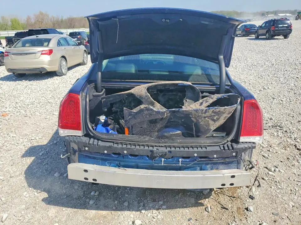 2016 CHRYSLER 300 LIMITED  