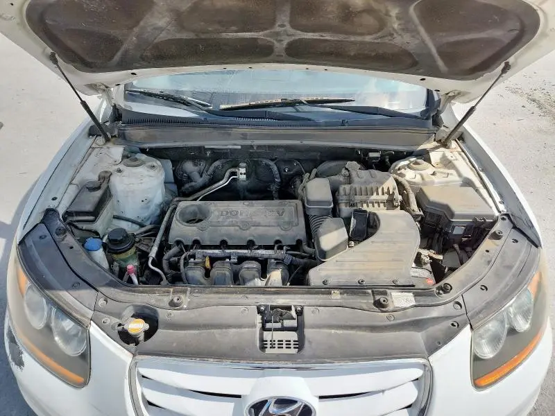 2010 HYUNDAI SANTA FE GLS  