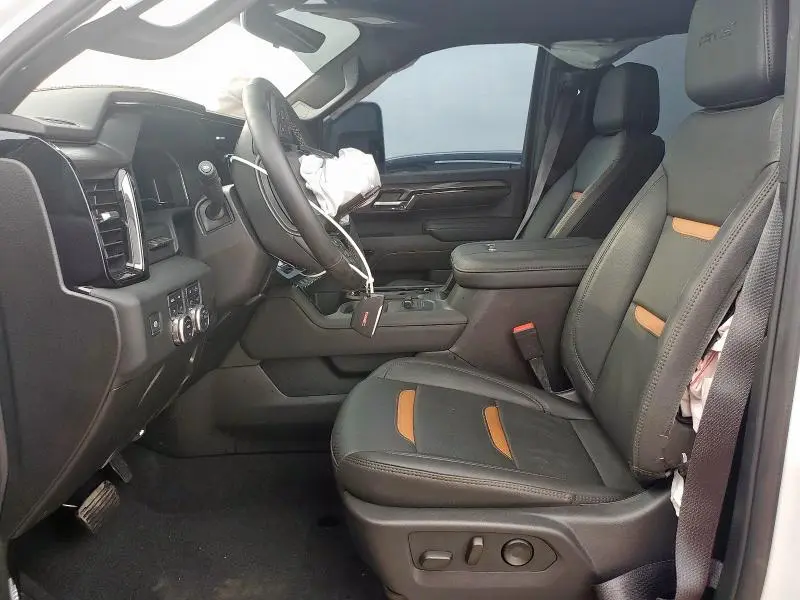 2024 GMC SIERRA K2500 AT4  