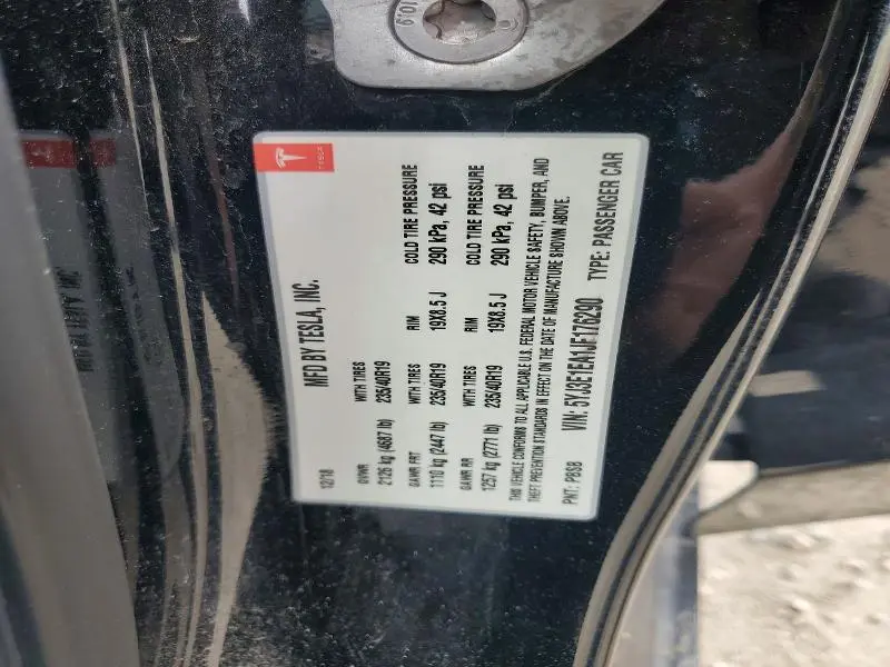 2018 TESLA MODEL 3   