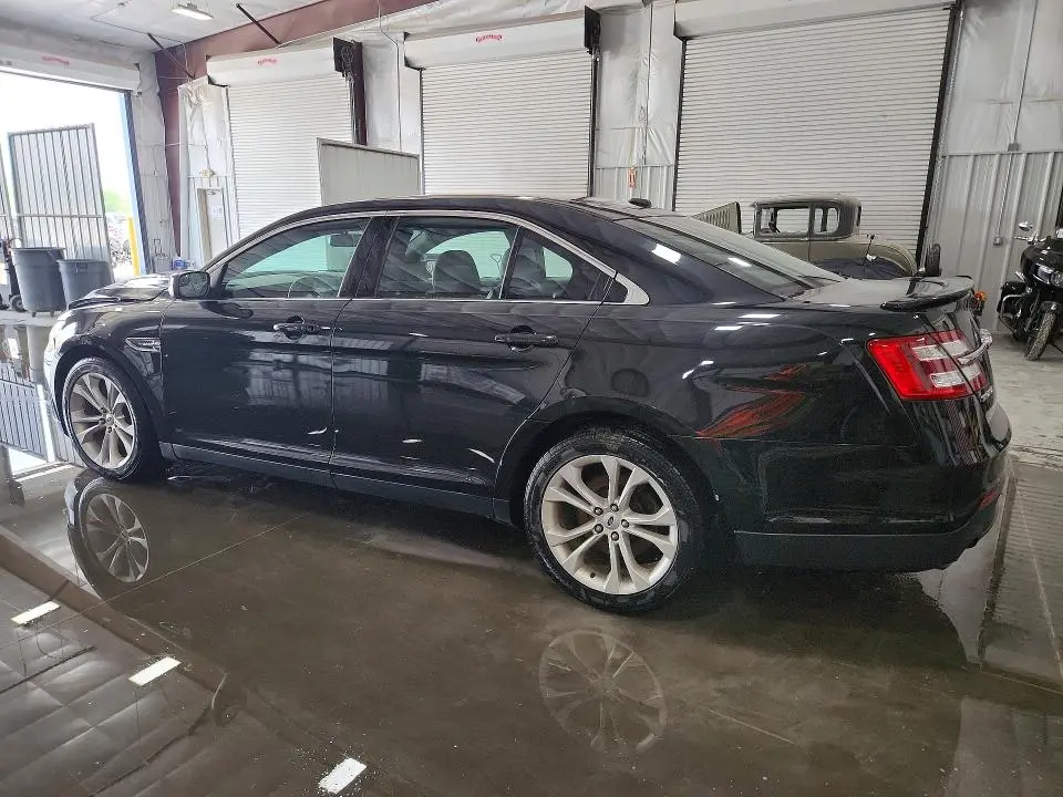 2013 FORD TAURUS SEL  