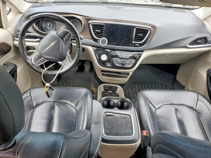 2017 CHRYSLER PACIFICA TOURING L PLUS  