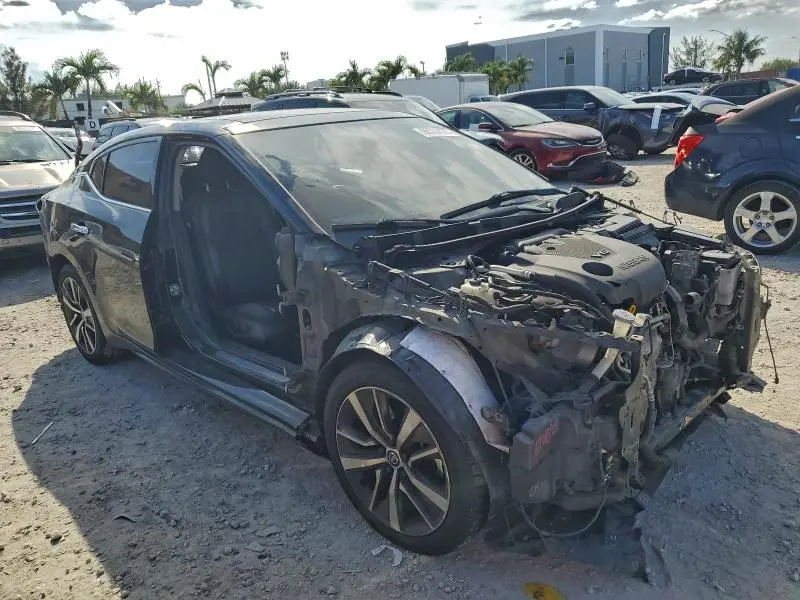 2019 NISSAN MAXIMA S  