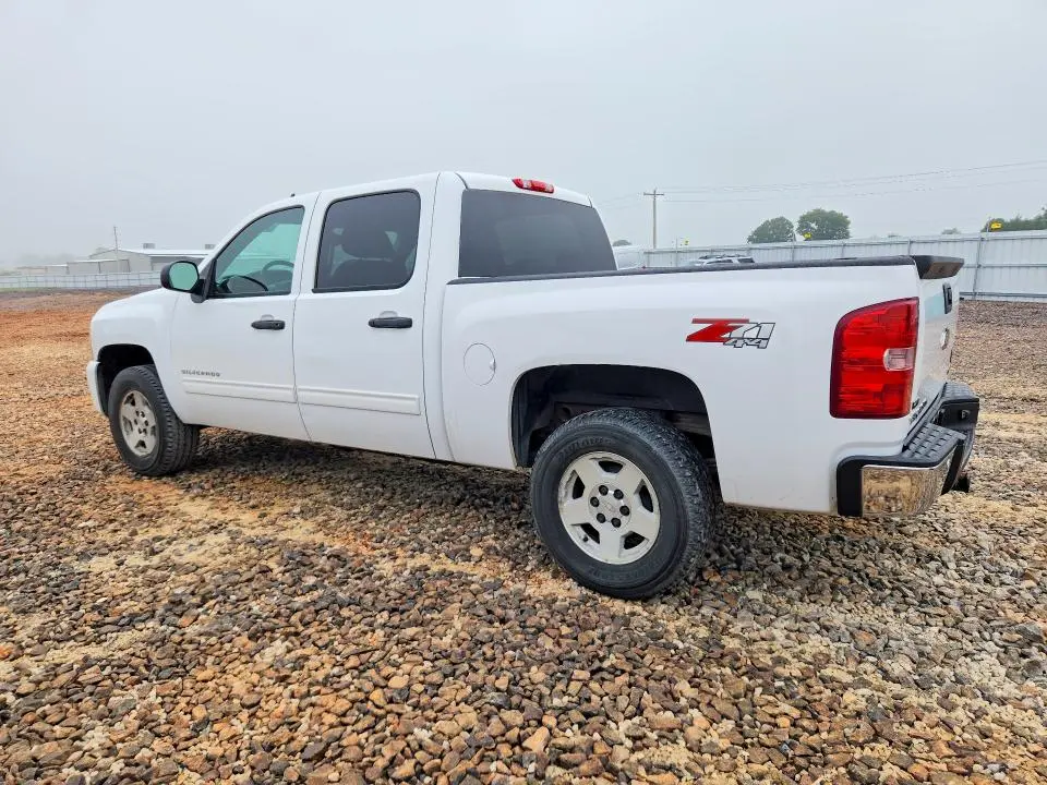 2011 CHEVROLET SILVERADO K1500 LT  