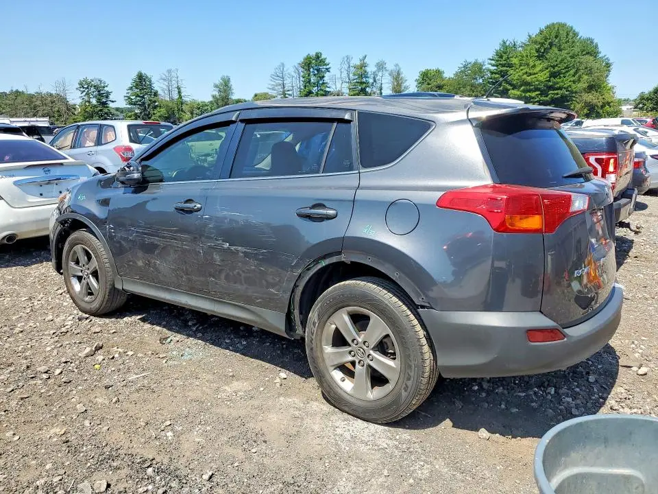 2015 TOYOTA RAV4 XLE  