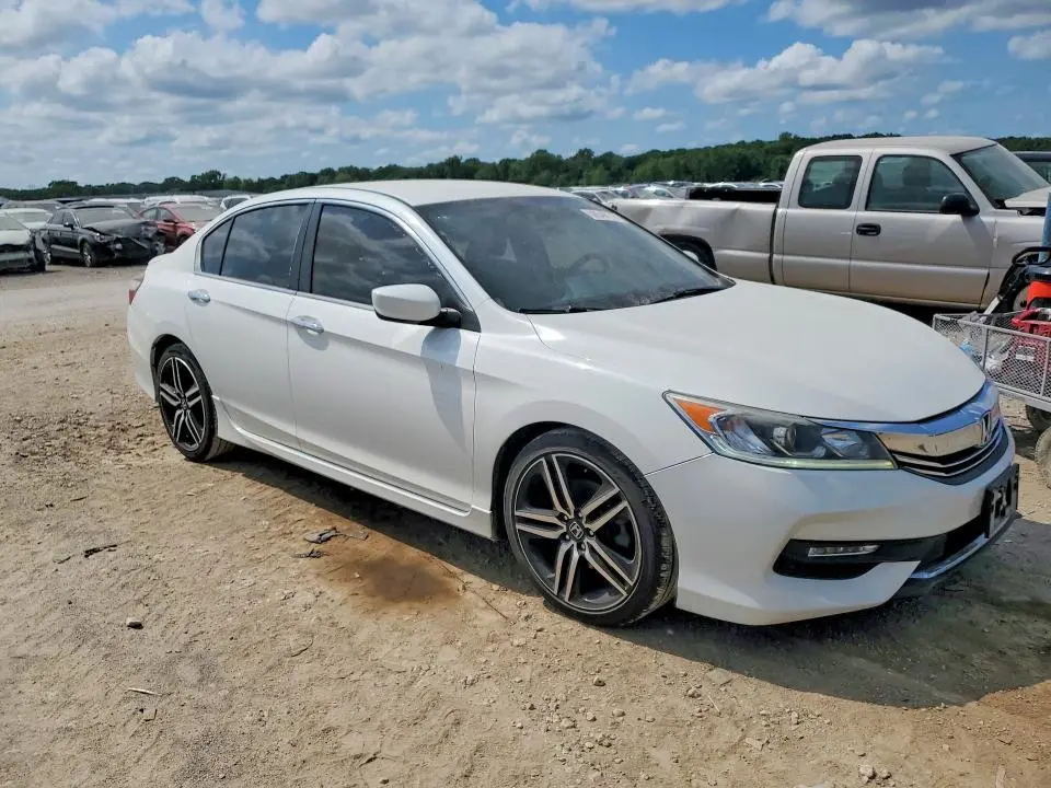 2017 HONDA ACCORD SPORT  