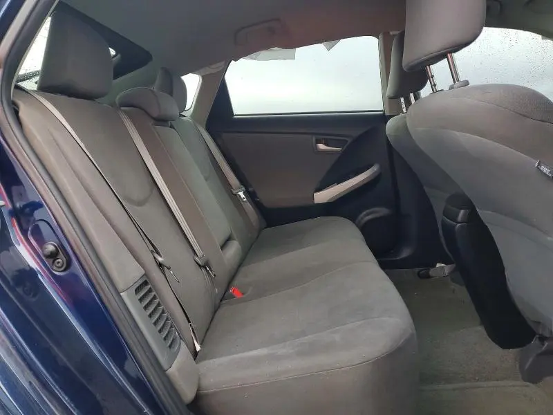 2013 TOYOTA PRIUS TWO  