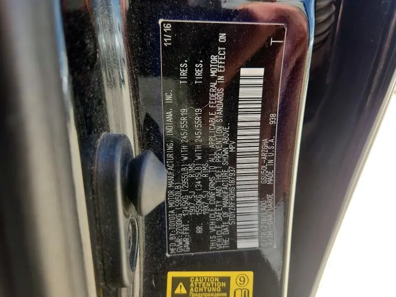 2017 TOYOTA HIGHLANDER LIMITED PLATINUM  