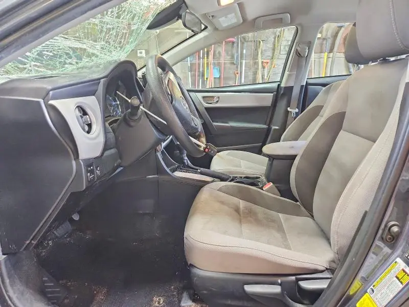2017 TOYOTA COROLLA LE  