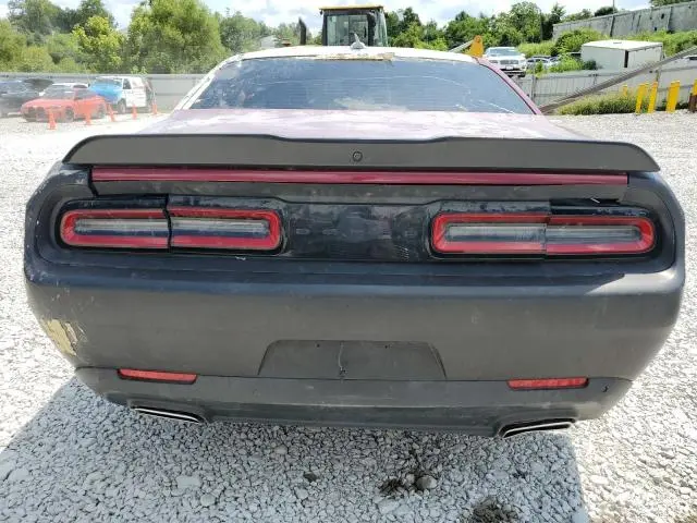 2022 DODGE CHALLENGER SXT  