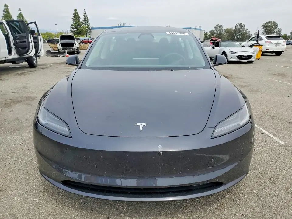 2025 TESLA MODEL 3   