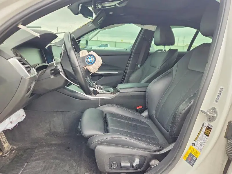 2022 BMW 330E   