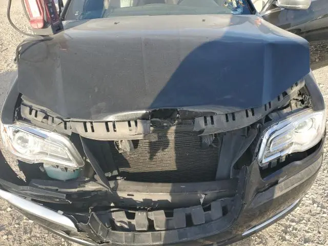 2013 CHRYSLER 300C VARVATOS  