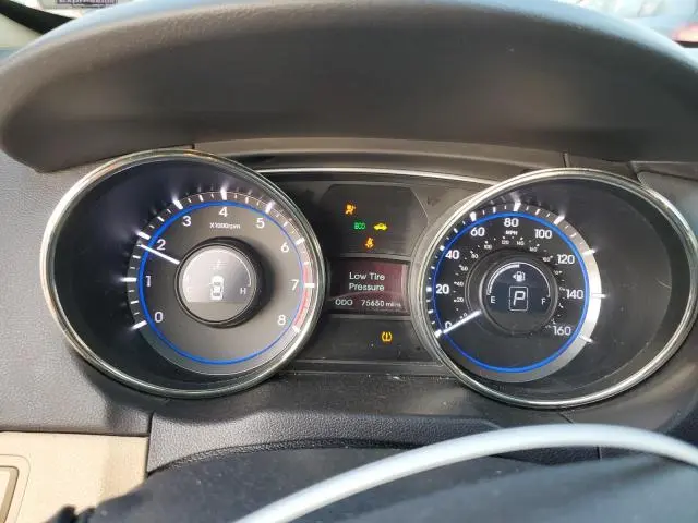 2012 HYUNDAI SONATA GLS  