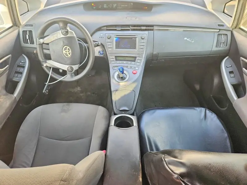2012 TOYOTA PRIUS TWO  
