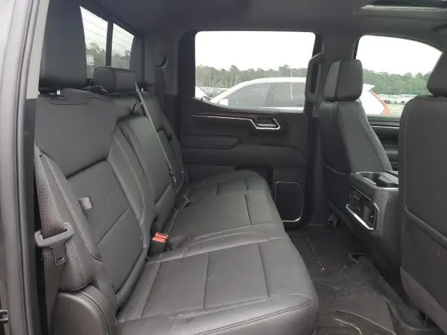 2025 GMC SIERRA K1500 SLT  