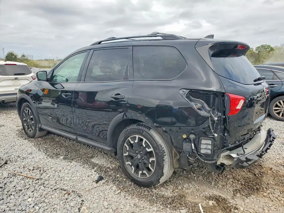 2020 NISSAN PATHFINDER SL  