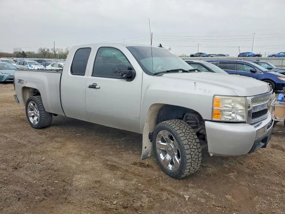 2010 CHEVROLET SILVERADO K1500 LT  