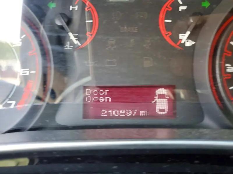 2013 DODGE DART SXT  