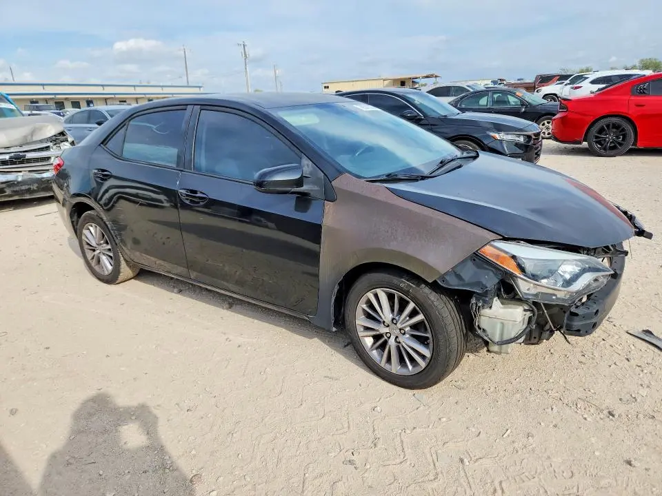 2014 TOYOTA COROLLA LE PLUS  