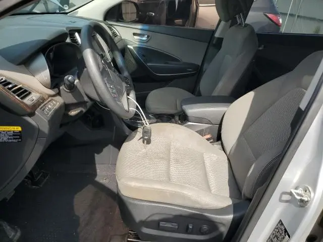 2017 HYUNDAI SANTA FE SE  