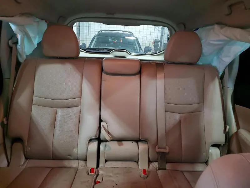 2014 NISSAN ROGUE SL  