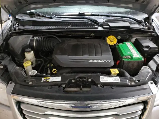 2016 CHRYSLER TOWN & COUNTRY TOURING L  