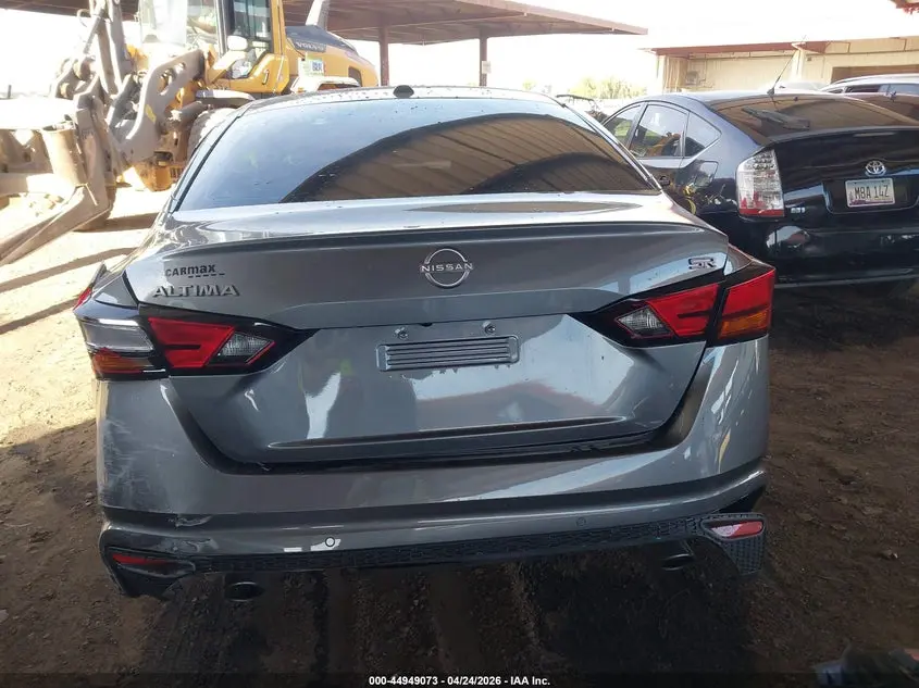 2023 NISSAN ALTIMA SR FWD