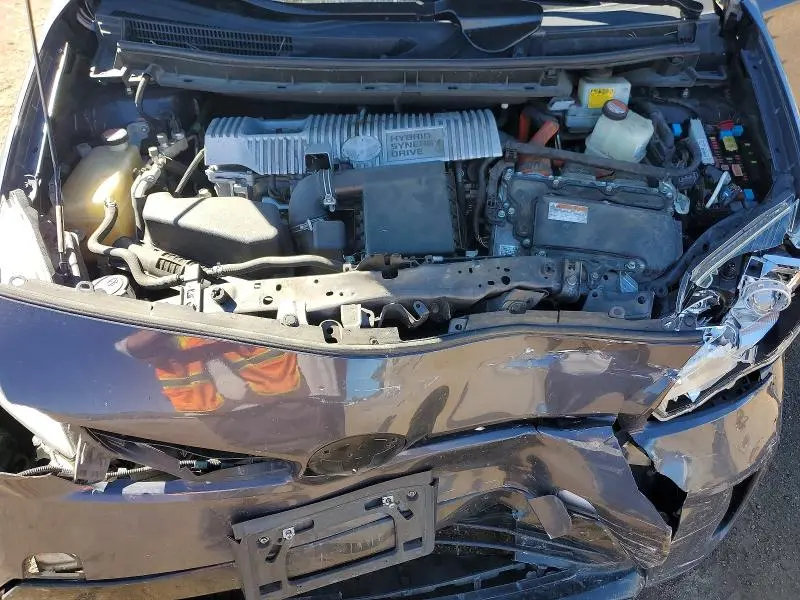 2015 TOYOTA PRIUS TWO  