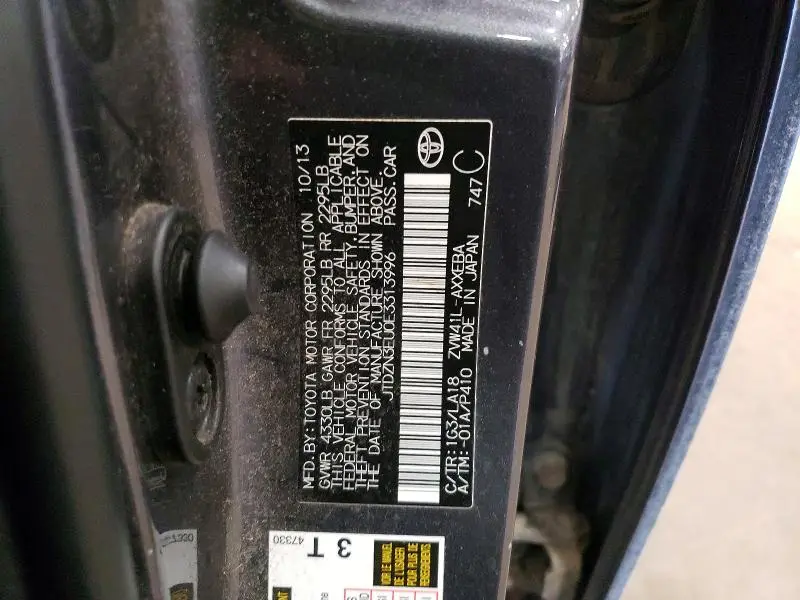 2014 TOYOTA PRIUS V FIVE  