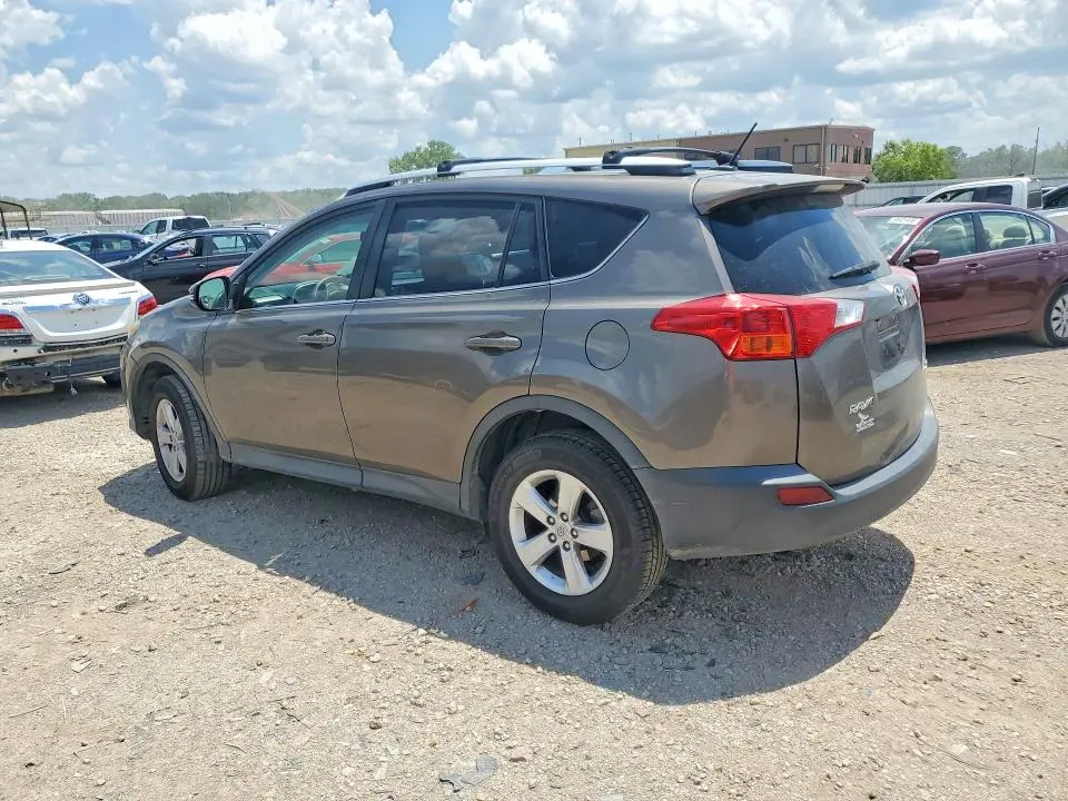2014 TOYOTA RAV4 XLE  