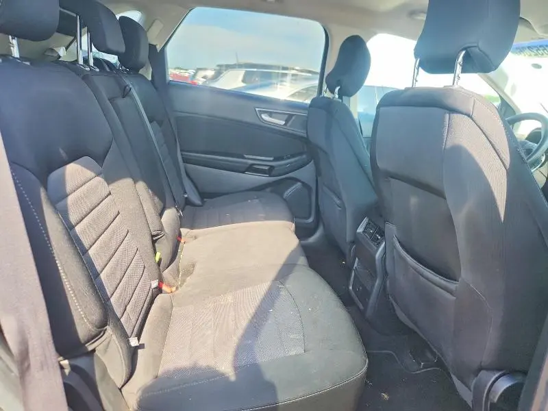 2019 FORD EDGE SE  