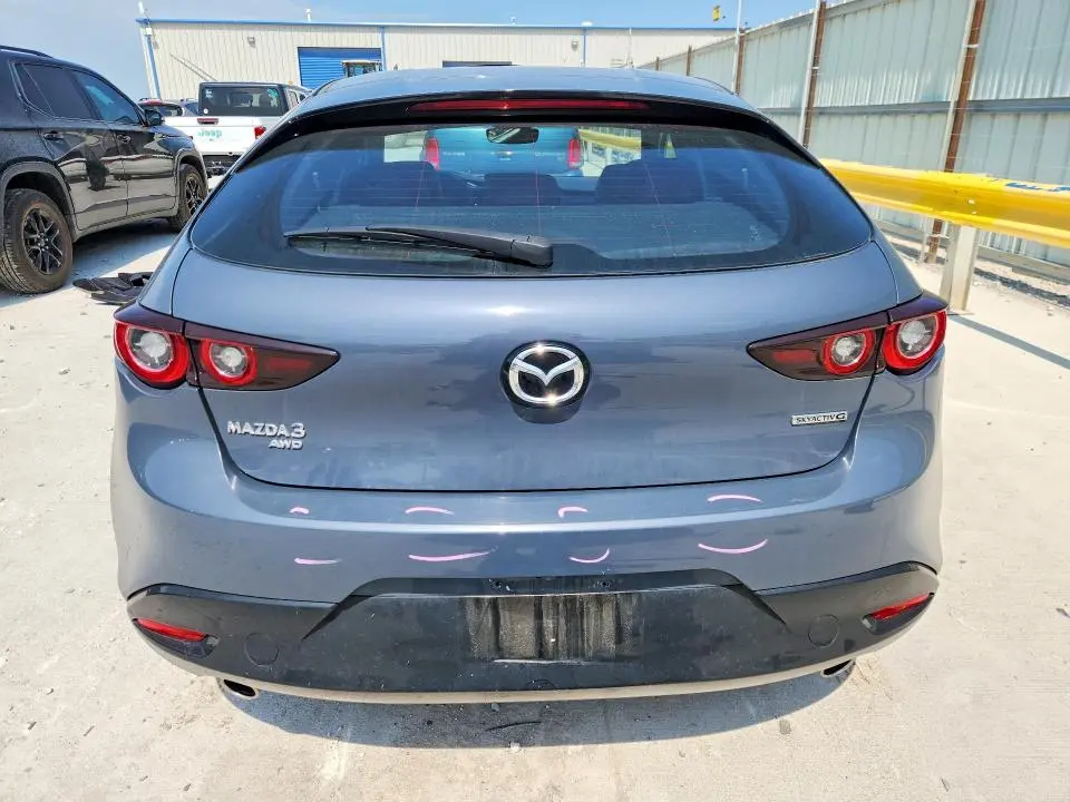 2024 MAZDA 3 PREFERRED  
