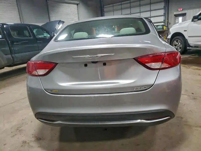 2016 CHRYSLER 200 LIMITED  