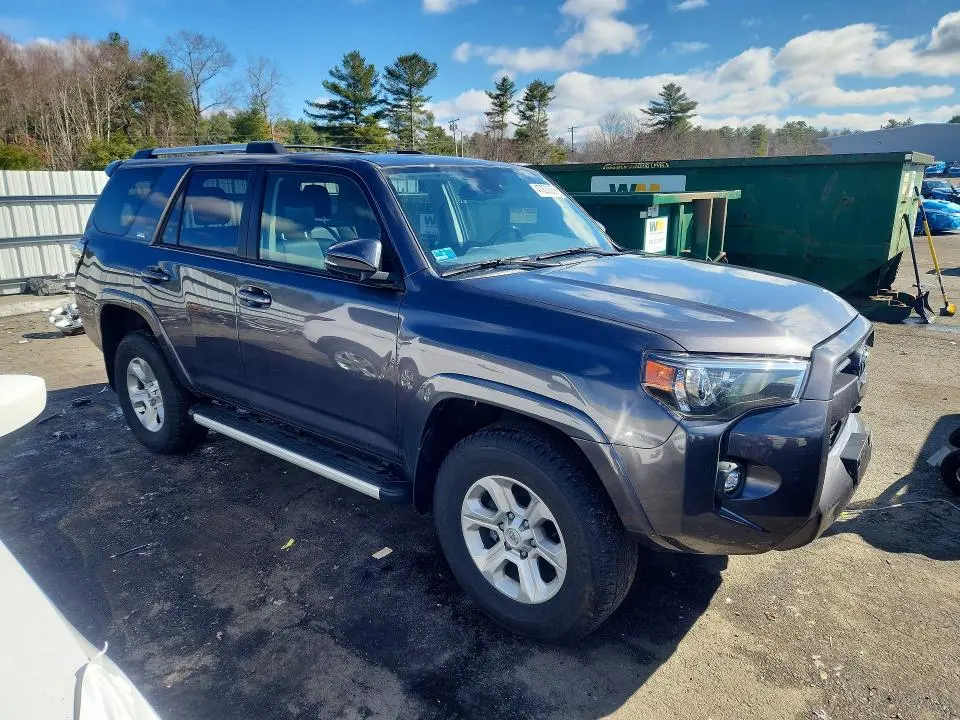 2023 TOYOTA 4RUNNER SR5 PREMIUM  