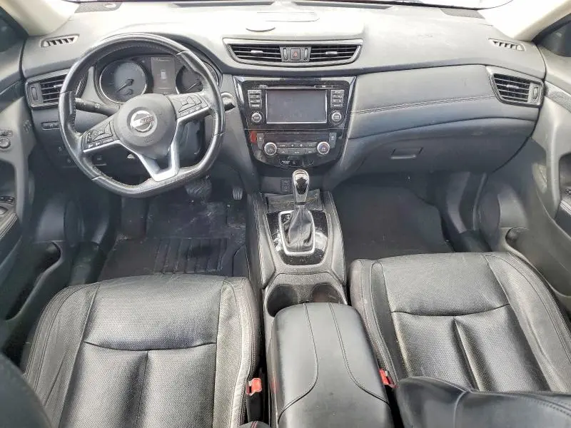 2017 NISSAN ROGUE SL  