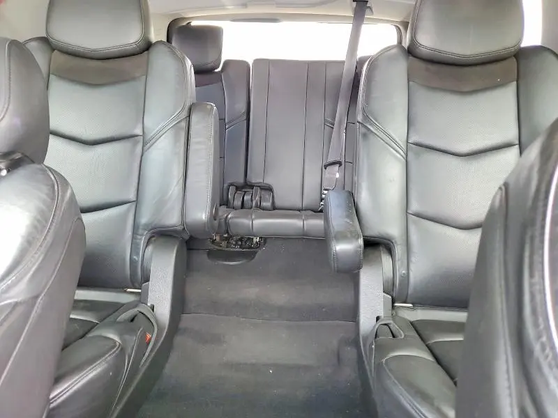 2015 CADILLAC ESCALADE LUXURY  