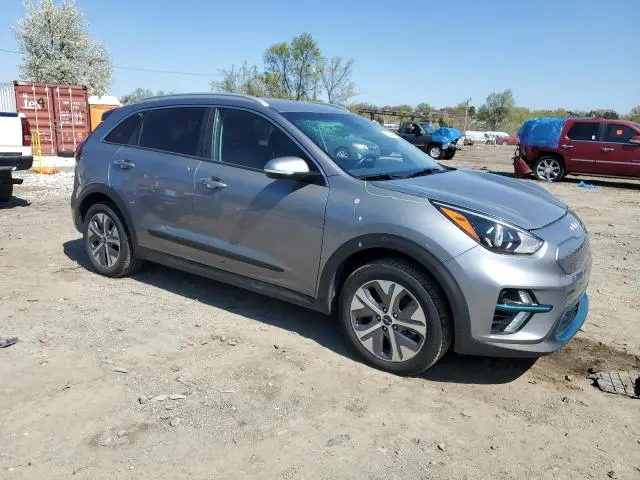 2022 KIA NIRO S  