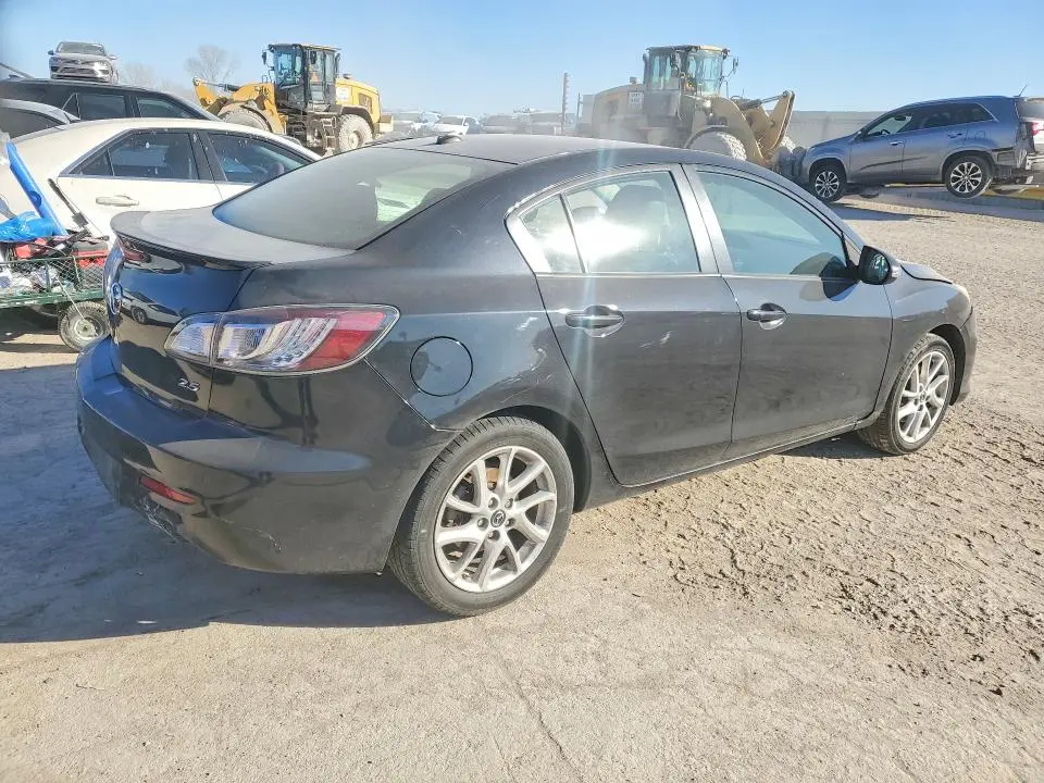 2013 MAZDA 3 S  
