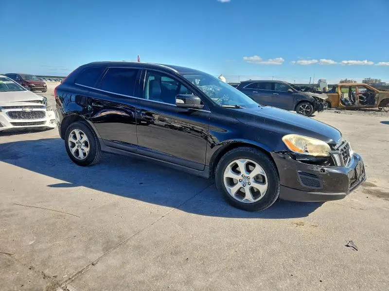 2013 VOLVO XC60 3.2  