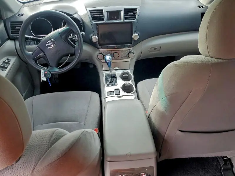 2012 TOYOTA HIGHLANDER BASE  