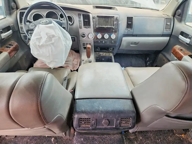 2012 TOYOTA TUNDRA CREWMAX LIMITED  